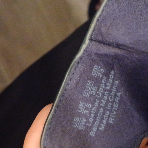 NATURALIZER RIVIERA WOMEN'S SZ 6 WIDE LEATHER NAVY SANDALS NWOB - Picture 5 of 5